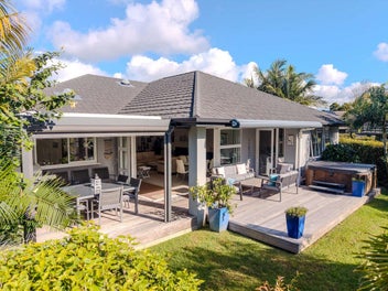 LUXURY, PRIVACY & LIFESTYLE - ALL IN ONE