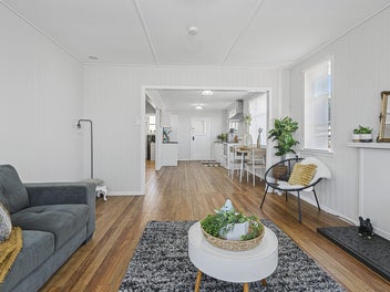 4 BEDROOM FAMILY HOME, QUIET LOCATION