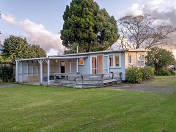Image 1 of 23