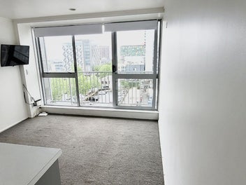 Image 1 of 21