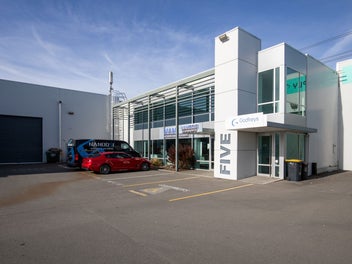 Image 1 of 40