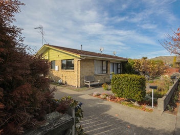 Parkside Oasis - Oh, the Views