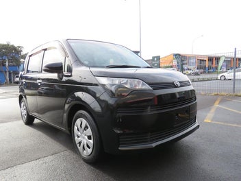 2015 Toyota Spade 1.5G Model