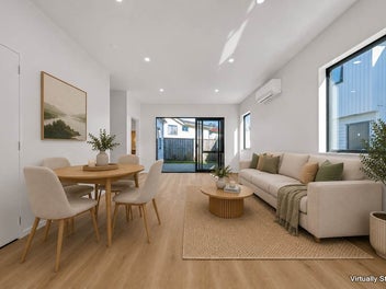 Nature on Your Doorstep- Freehold Home of Your Own
