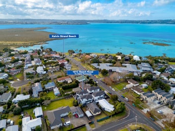 Walk to the Waterfront | Sun-Filled Comfort
