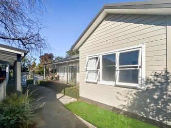 Image 1 of 8