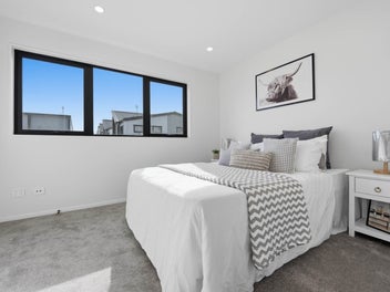 Unbeatable!! New Townhouse approx 5% rental yield