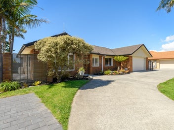 Image 1 of 20