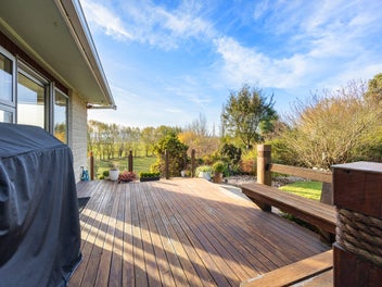 3300sqm, Two Titles with Views for Days