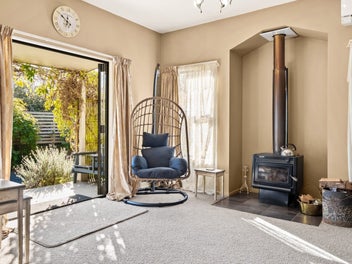 Elegantly Presented Comfort and Simplicity