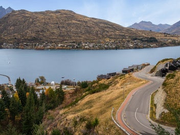 Unit Capable Site with Remarkable Views