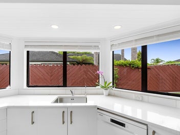 Orewa Diamond