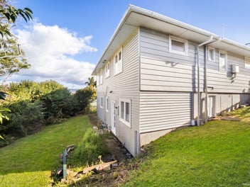 Dream Big- Next Family Home or Investment Gem!