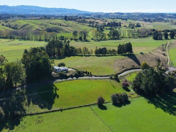 1.57ha Lifestyle Land in Upper Moutere