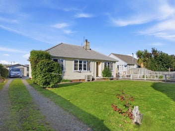 Prime Position on 827sqm