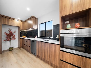 Prestigious Conifer Grove yet Affordable!