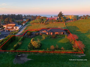 Exceptional Views on a Generous 1857sqm
