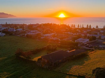Exceptional Views on a Generous 1857sqm