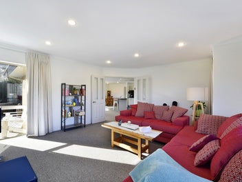 Family Living in the Heart of Brightwater