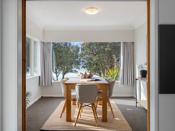 ULTIMATE LIFESTYLE – SURF, SPACE & SUNSHINE