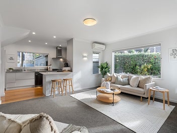 ULTIMATE LIFESTYLE – SURF, SPACE & SUNSHINE