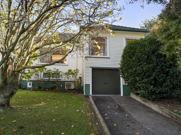 Rare Opportunity Near Cornwall Park