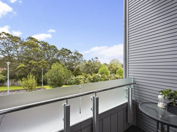 Image 1 of 11