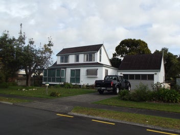 Image 1 of 6