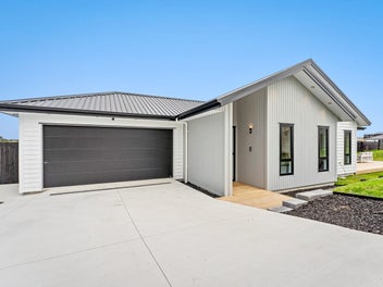Coastal Living, Family Convenience