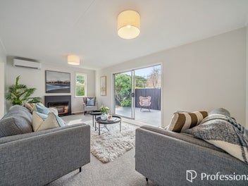 MOVE IN TO MANOR PARK