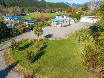 Stunning Eco lifestyle home and 2nd dwelling