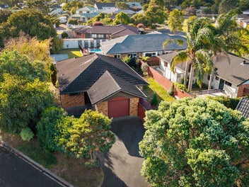 Orewa Diamond