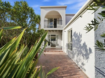 Beachside Family Living with Future Potential!