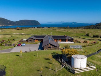A Kinloch legacy estate above Lake Taupo