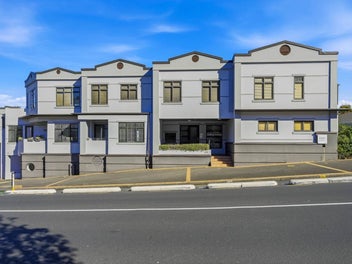 Image 1 of 28