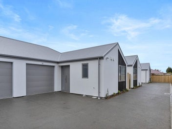 BRAND NEW. FREEHOLD. HIGH-DEMAND LOCATION