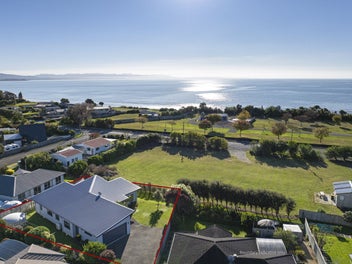 Sun-soaked days and seaside living