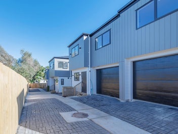 Modern Comfort Living in Manurewa Today