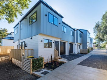 Modern Comfort Living in Manurewa Today
