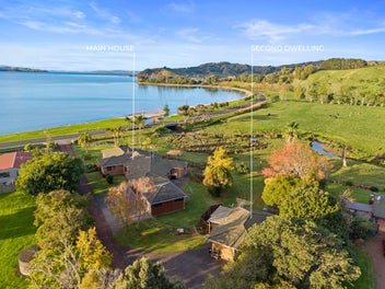Waterfront Luxury With Dual Living