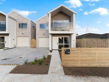 Luxury Living, Standalone and Road Frontage
