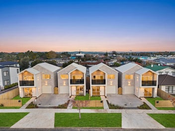STANDALONE & ROAD FRONTAGE