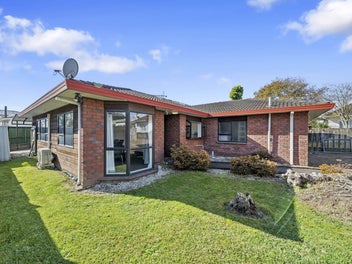 RELOCATING WEST AND THIS ONE WON'T LAST!