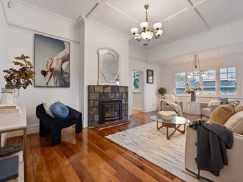 Mount Eden Character Home in Triple Grammar Zone