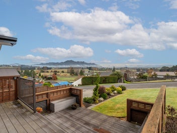 Stunning Hokonui views