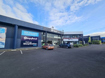 Image 1 of 10