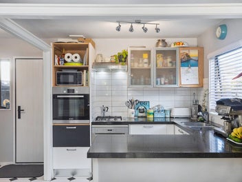 Charming, Affordable & Convenient