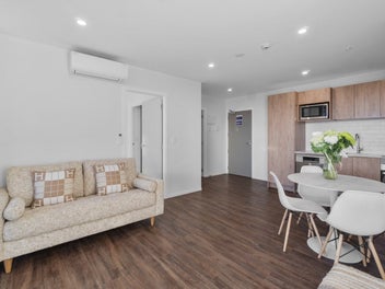 Smart City-Fringe Living