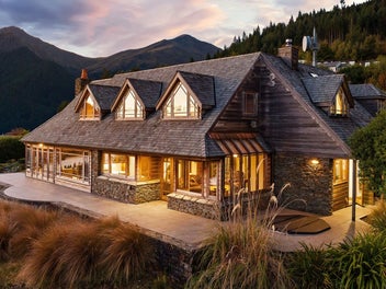 Queenstown Panorama