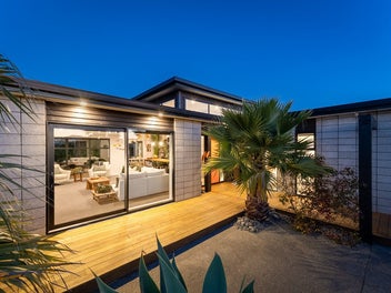Where Light, Landscape, And Living Align